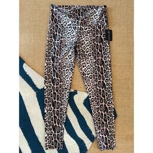 NWT Onzie Hot Yoga High Rise Leopard Leggings (Size L)